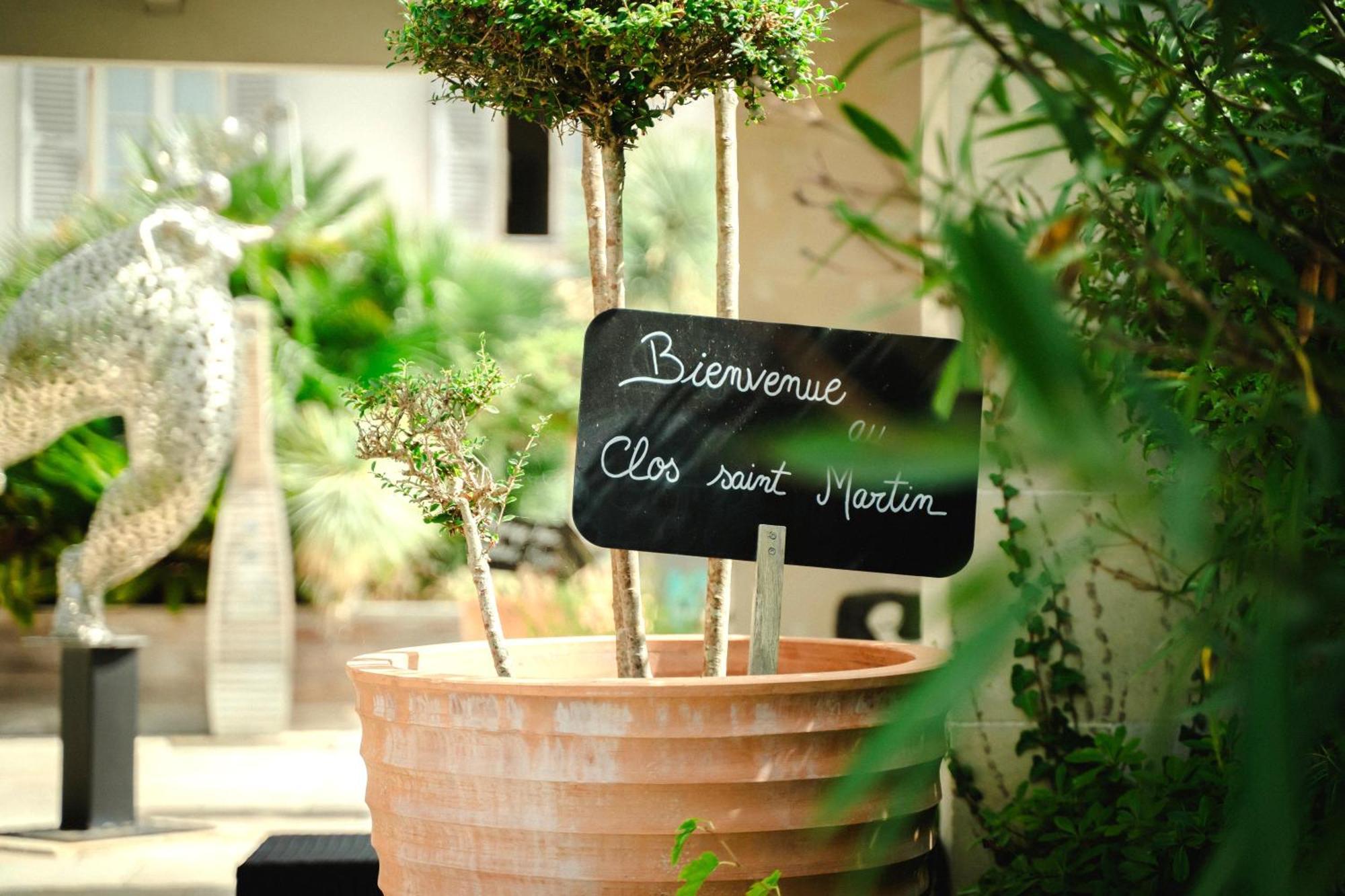 Le Clos Saint-Martin Hotel & Spa ภายนอก รูปภาพ
