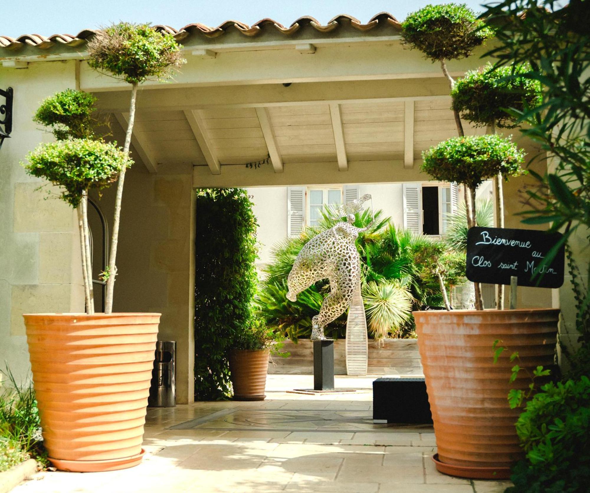 Le Clos Saint-Martin Hotel & Spa ภายนอก รูปภาพ