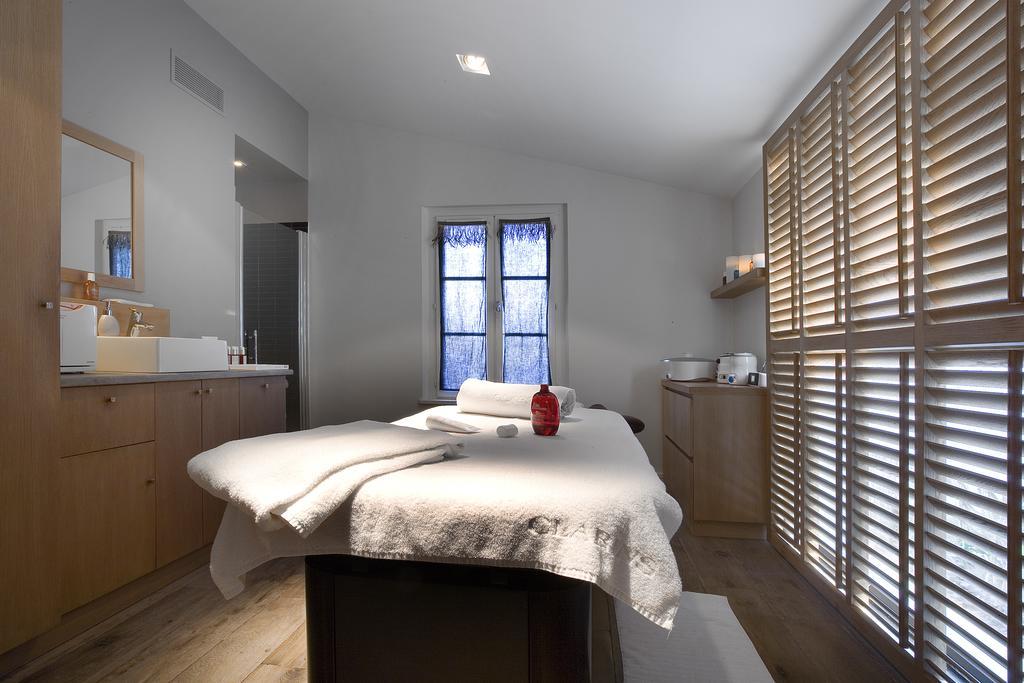 Le Clos Saint-Martin Hotel & Spa ภายนอก รูปภาพ
