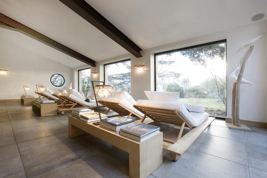 Le Clos Saint-Martin Hotel & Spa ภายนอก รูปภาพ