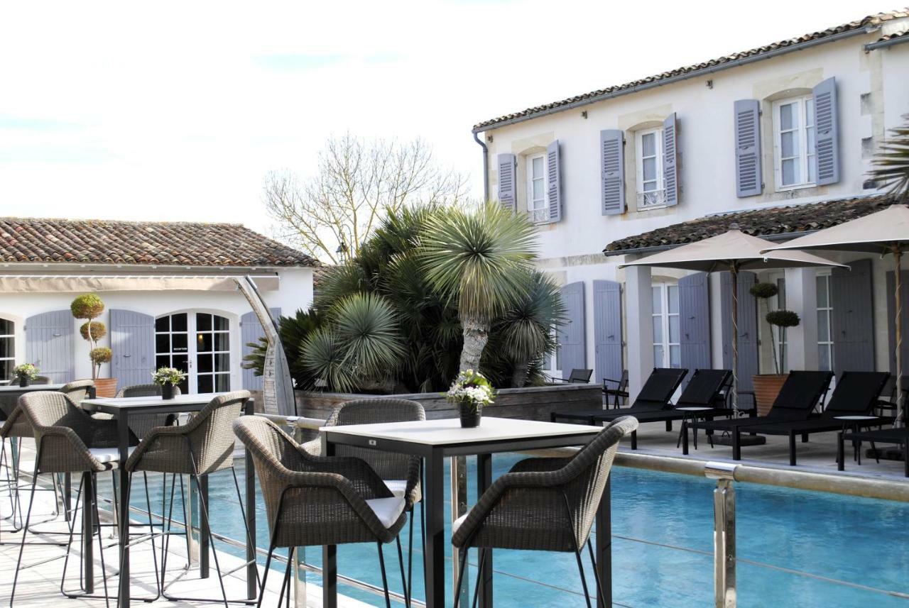 Le Clos Saint-Martin Hotel & Spa ภายนอก รูปภาพ
