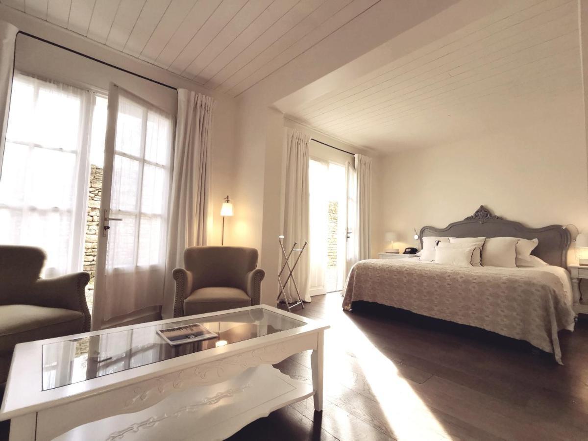 Le Clos Saint-Martin Hotel & Spa ภายนอก รูปภาพ