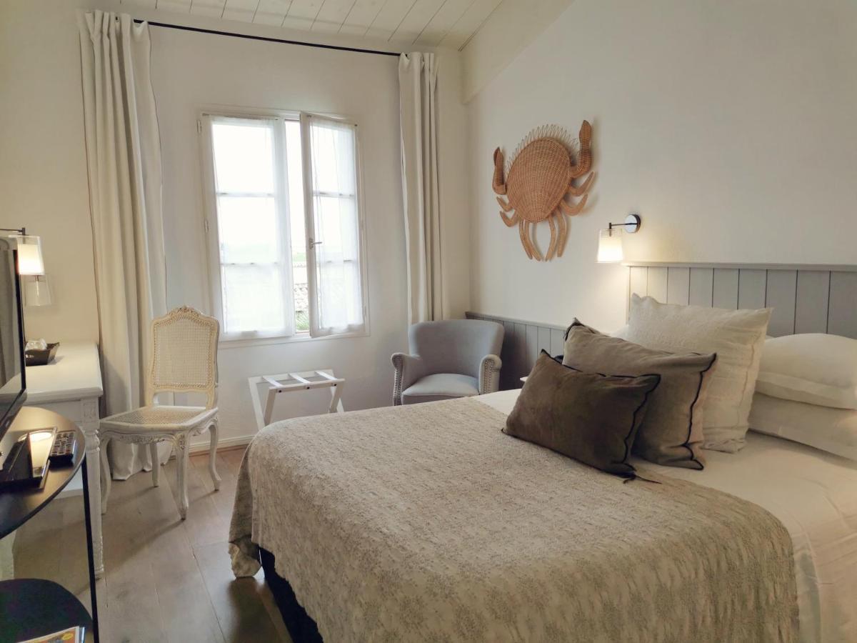 Le Clos Saint-Martin Hotel & Spa ภายนอก รูปภาพ